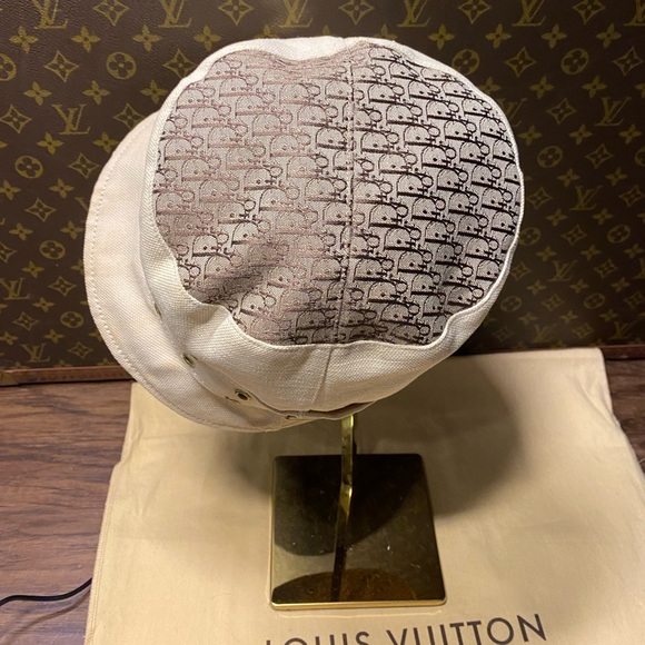 Dior bucket hat - Picture 7 of 16